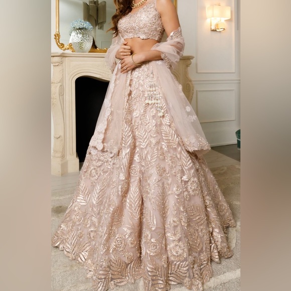 Designer Lengha - Picture 12 of 12